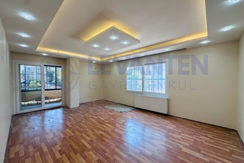 LEVANTENDEN HER KAT TEK AYRI MUTFAK 2 BANYO KOMBİ AÇIK CEPHE 4+1