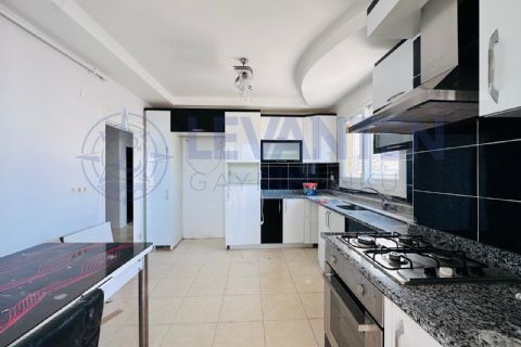 LEVANTENDEN İKİ BLOKLU SİTE İÇERİSİNDE KOMBİLİ MERKEZİ KONUM 3+1