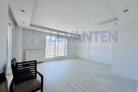 LEVANTENDEN İKİ BLOKLU SİTE İÇERİSİNDE KOMBİLİ MERKEZİ KONUM 3+1