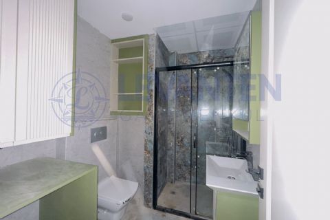 LEVANTENDEN KALİTELİ MALZEME KORİİDORLU BALKONLU 1+1