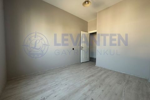 LEVANTENDEN KARGIPINARINDA GENİŞ 2+1