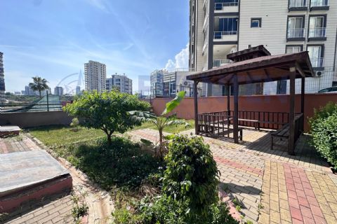 LEVANTENDEN KOMBİ CAM BALKON KLİMA CADDE ÜZERİ HER KAT TEK 3+1