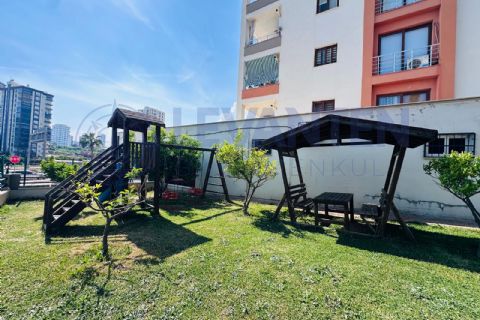 LEVANTENDEN KOMBİ CAM BALKON KLİMA CADDE ÜZERİ HER KAT TEK 3+1