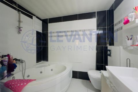 LEVANTEN'DEN KONSEPT SİTE AÇIK KAPALI HAVUZ YÜKSEK ARA KAT 4+1