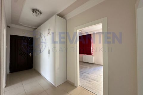 LEVANTENDEN MASRAFSIZ KOMBİLİ CEPHE AÇIK MERKEZİ KONUM GENİŞ 3+1