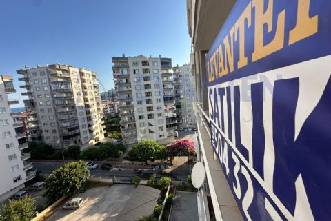 LEVANTENDEN MASRAFSIZ KOMBİLİ CEPHE AÇIK MERKEZİ KONUM GENİŞ 3+1