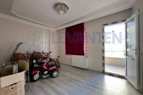 LEVANTENDEN MASRAFSIZ KOMBİLİ CEPHE AÇIK MERKEZİ KONUM GENİŞ 3+1