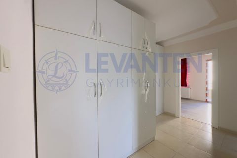 LEVANTENDEN MASRAFSIZ KOMBİLİ CEPHE AÇIK MERKEZİ KONUM GENİŞ 3+1