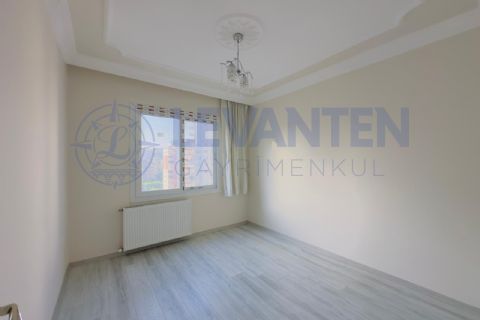 LEVANTENDEN MASRAFSIZ KOMBİLİ CEPHE AÇIK MERKEZİ KONUM GENİŞ 3+1