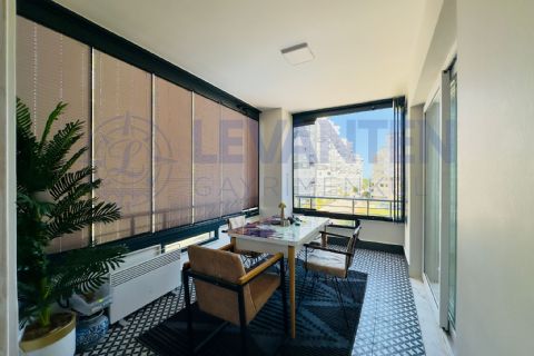 LEVANTENDEN MENDERESTE İÇ MİMAR YAPIMI TEK BLOK HAVUZLU 4+1