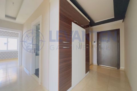 LEVANTENDEN MERKEZİ KONUM BAĞIMSIZ MUTFAK 2+1