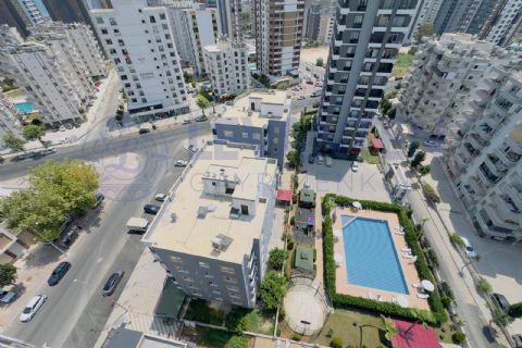LEVANTENDEN Merkezi Konumda Havuzlu 1+1 Daire - Denize Yakın