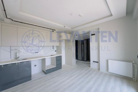 LEVANTENDEN Merkezi Konumda Havuzlu 1+1 Daire - Denize Yakın