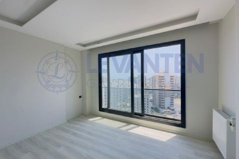 LEVANTENDEN Merkezi Konumda Havuzlu 1+1 Daire - Denize Yakın