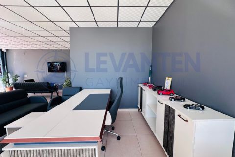 LEVANTENDEN MEZİTLİ 2. ÇEVRE YOLU CEPHELİ 70+170 M2 ALAN