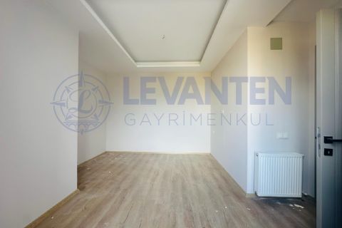 LEVANTEN'DEN MEZİTLİ AKDENİZ MAH SIFIR HAVUZLU 2+1
