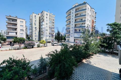 LEVANTENDEN MEZİTLİ KAYMAKAMLIK BELEDİYE YAKINI 1+1