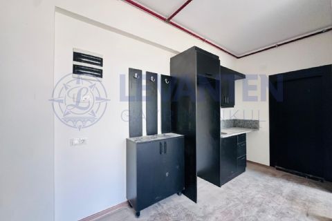 LEVANTENDEN MEZİTLİ KAYMAKAMLIK BELEDİYE YAKINI 1+1