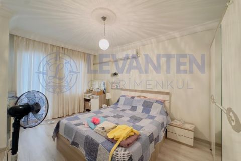 LEVANTENDEN Sayapark Yakını SİTE İÇİ 3+1 Yapılı Kombili Daire