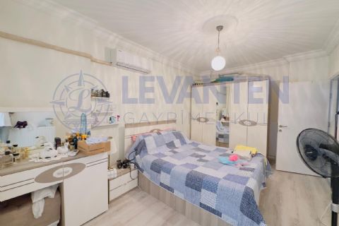 LEVANTENDEN Sayapark Yakını SİTE İÇİ 3+1 Yapılı Kombili Daire