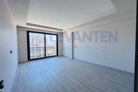 LEVANTENDEN SİTE İÇİ HAVUZLU CEPHE AÇIK KELİTELİ İŞÇİLİK MALZEME AÇIK MUTFAK 3+1