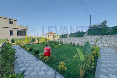 LEVANTENDEN SİTE İÇİ HAVUZLU DUBLEKS FULL EŞYALI ULTRA LÜKS 