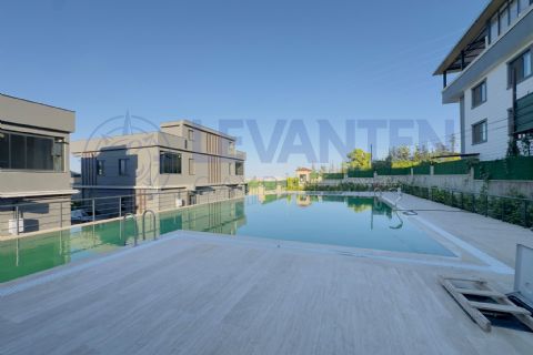 LEVANTENDEN SİTE İÇİ HAVUZLU DUBLEKS FULL EŞYALI ULTRA LÜKS 