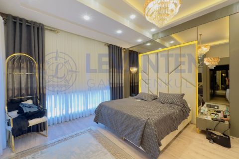 LEVANTENDEN SİTE İÇİ HAVUZLU DUBLEKS FULL EŞYALI ULTRA LÜKS 