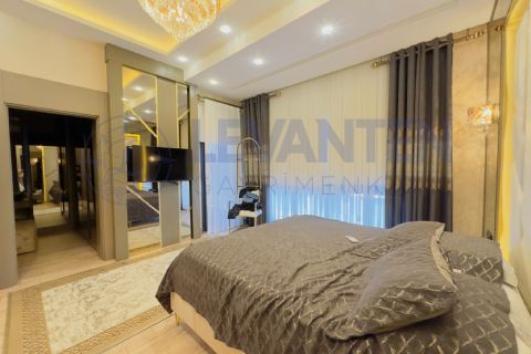 LEVANTENDEN SİTE İÇİ HAVUZLU DUBLEKS FULL EŞYALI ULTRA LÜKS 