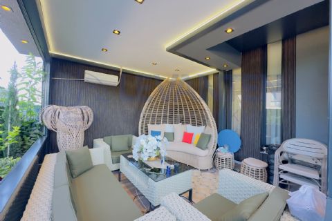 LEVANTENDEN SİTE İÇİ HAVUZLU DUBLEKS FULL EŞYALI ULTRA LÜKS 