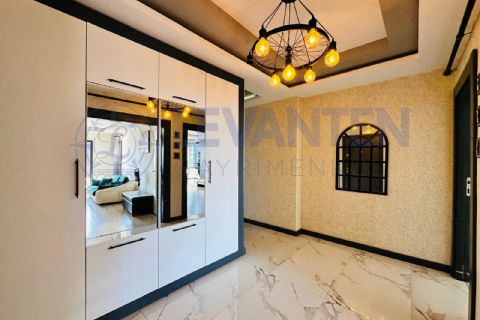 LEVANTENDEN SİTE İÇİ HAVUZLU GENİŞ AİLELER İÇİN MÜKEMMEL FIRSAT 4+1