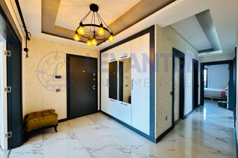 LEVANTENDEN SİTE İÇİ HAVUZLU GENİŞ AİLELER İÇİN MÜKEMMEL FIRSAT 4+1