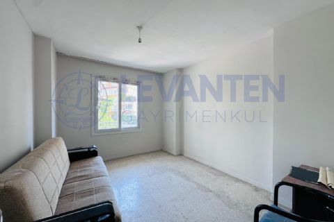 LEVANTENDEN SİTE İÇİ MERKEZİ KONUMDA 3+1