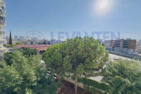 LEVANTEN'DEN SİTE İÇİNDE KOMBİLİ, CAM BALKONLU 3+1 SATILIK DAİRE