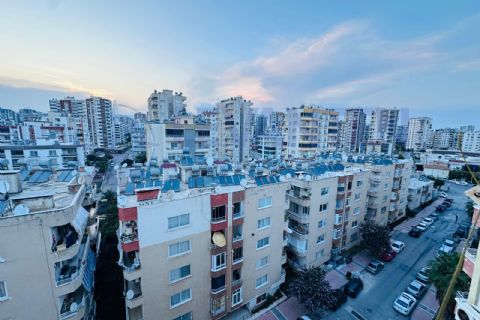 LEVANTENDEN SOLİ CENTER YAKIN İÇİ BAKIMLI 3+1 DAİRE