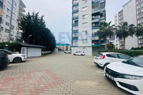 LEVANTENDEN SOLİ CENTERA YAKIN SİTE İÇİ HAVUZLU 3+1