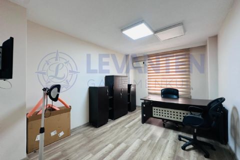 LEVANTENDEN TABELA DEĞERİ YÜKSEK EŞYALI ÇOK AMAÇLI OFİS 2+1