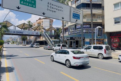 LEVANTENDEN TABELA DEĞERİ YÜKSEK EŞYALI ÇOK AMAÇLI OFİS 2+1