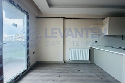 LEVANTENDEN TECEDE SIFIR HAVUZLU DENİZE YAKIN 1+1