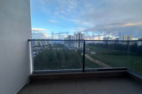 LEVANTENDEN TECEDE SIFIR HAVUZLU DENİZE YAKIN 1+1