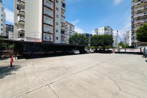 LEVANTENDEN TEK BLOK GENİŞ OTURUM ÇİFT BANYO 3+1 SATILIK