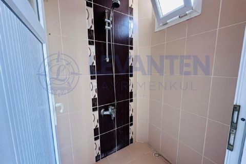 LEVANTENDEN TEK BLOK GENİŞ OTURUM ÇİFT BANYO 3+1 SATILIK