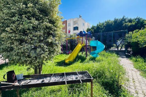 LEVANTENDEN TEK BLOK HAVUZ CAM BALKON KOMBİ 3+1 SATILIK
