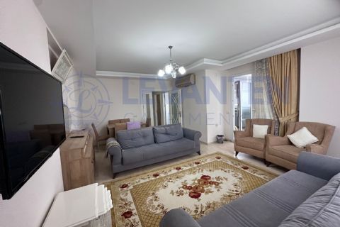 LEVANTENDEN TEK BLOK HAVUZ CAM BALKON KOMBİ 3+1 SATILIK