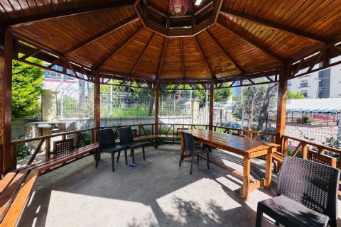 LEVANTENDEN TEK BLOK HAVUZ CAM BALKON KOMBİ 3+1 SATILIK