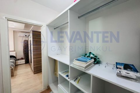 LEVANTENDEN TEK BLOK HAVUZ CAM BALKON KOMBİ 3+1 SATILIK