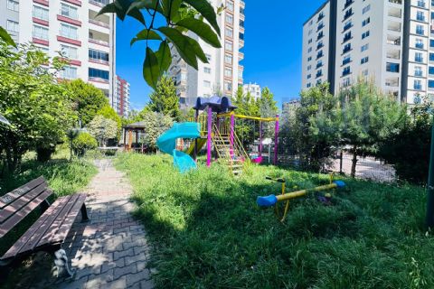 LEVANTENDEN TEK BLOK HAVUZ CAM BALKON KOMBİ 3+1 SATILIK