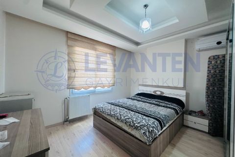 LEVANTENDEN TEK BLOK HAVUZ CAM BALKON KOMBİ 3+1 SATILIK