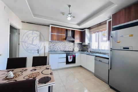 LEVANTENDEN TEK BLOK HAVUZ CAM BALKON KOMBİ 3+1 SATILIK