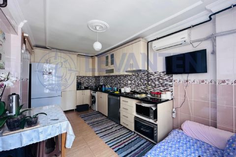 LEVANTENDEN TEK BLOK KONUMU İYİ GENİŞ KOMBİLİ HER KAT TEK 3+1